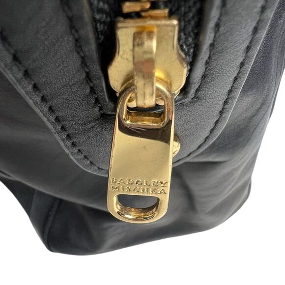 Badgley Mischka Black Leather Shoulder Bag - Picture 4 of 11